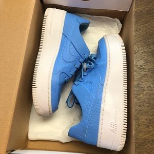 nike air force 1 sage low university blue